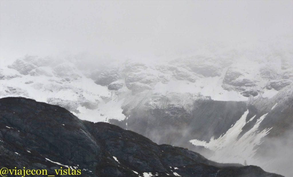 nieve en la cumbre