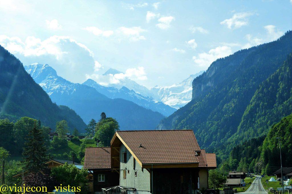 carretera de montaña suiza