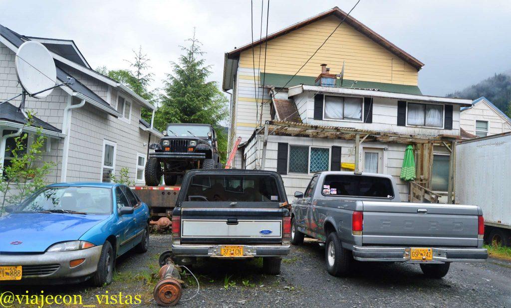 coleccion de vehiculos jardin de alaska