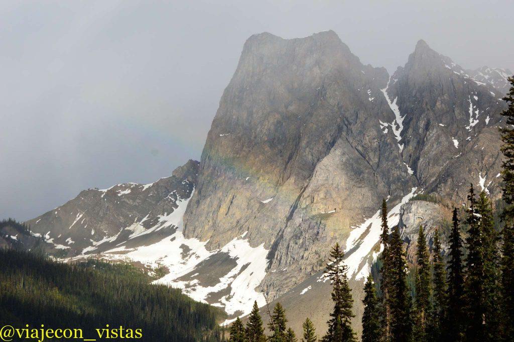 montaña rocosas canada