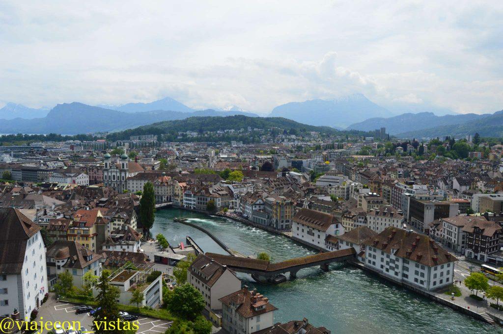 vista espectacular de lucerna que ver caminando