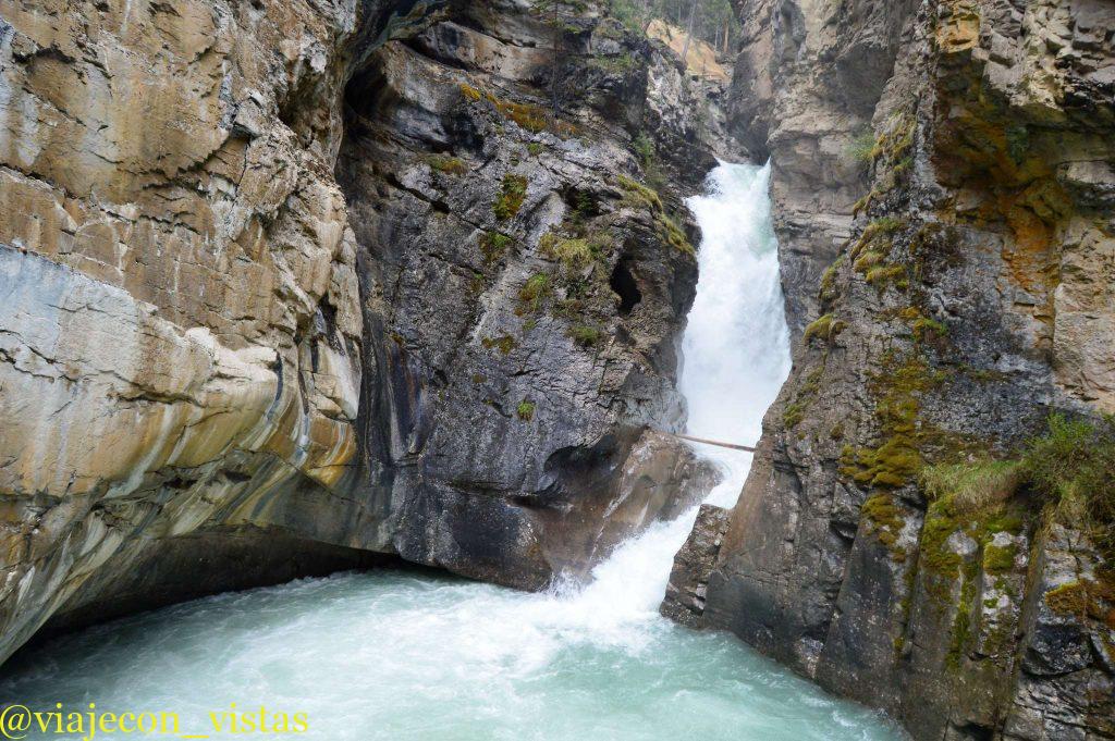 lower falls johnston canyon