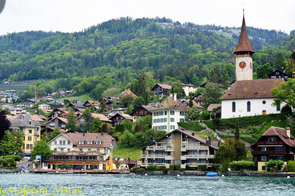 oberhofen lago thun