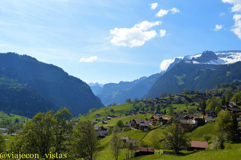 paisajes alrededor grindelwald en el valle de lauterbrunnen