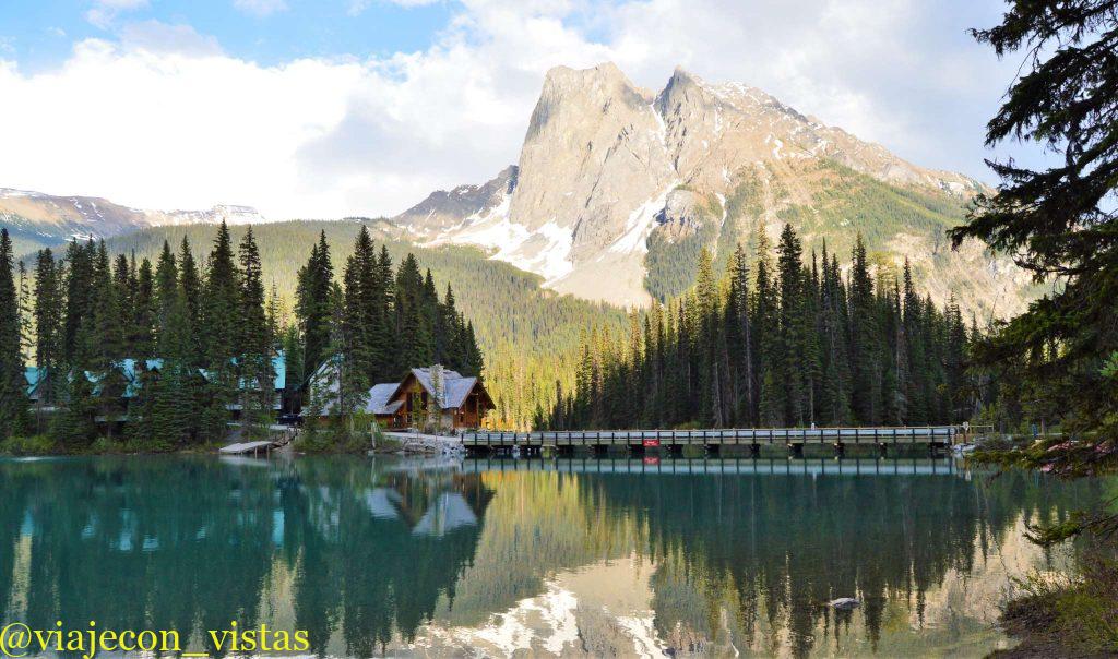 resort emerald lake canada