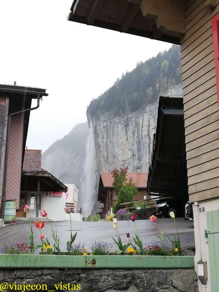 encanto del valle de lauterbrunnen