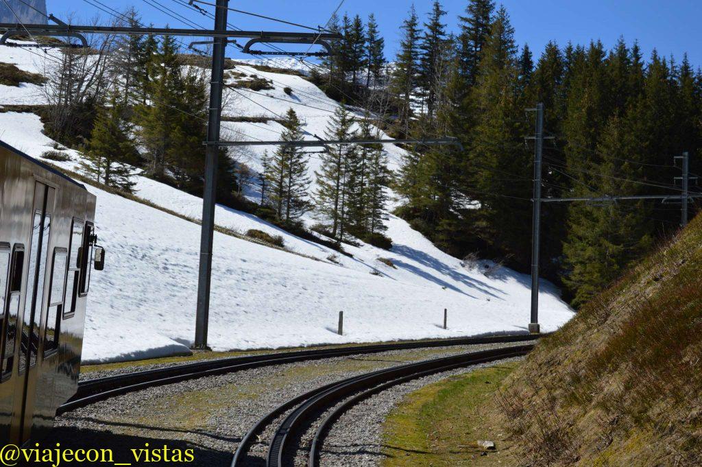 ruta tren de interlaken