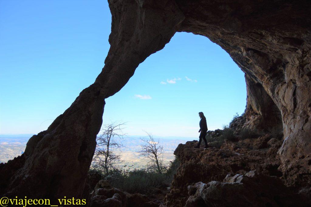 cueva de bolumini