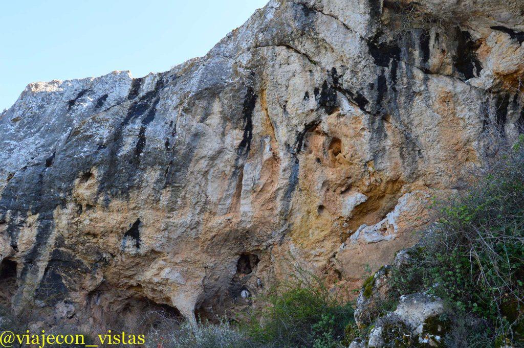 cueva de bolumini, lugar prehistorico