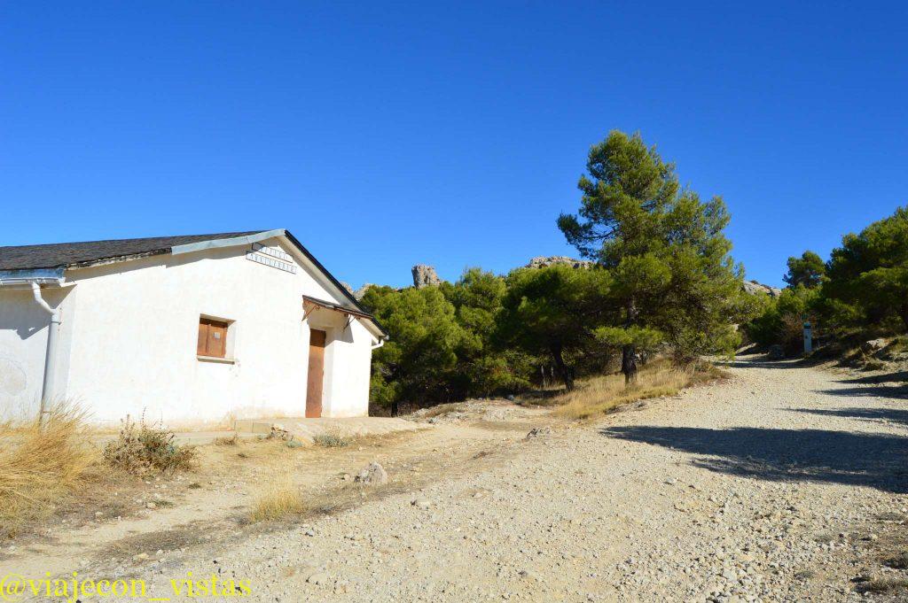 refugio de agres o montcabrer