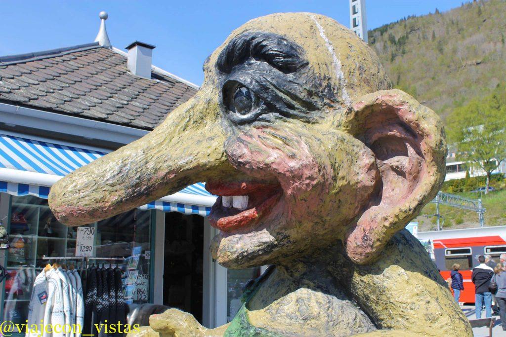 troll
