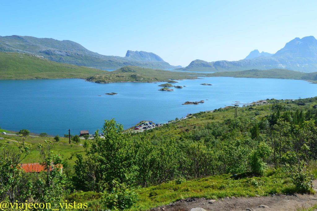 sendero  Kvalvika Beach 