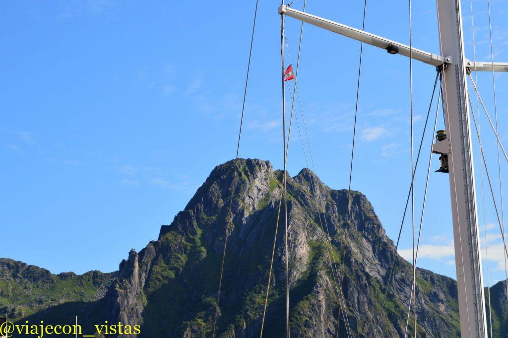svolværgeita, montaña popular para escalar