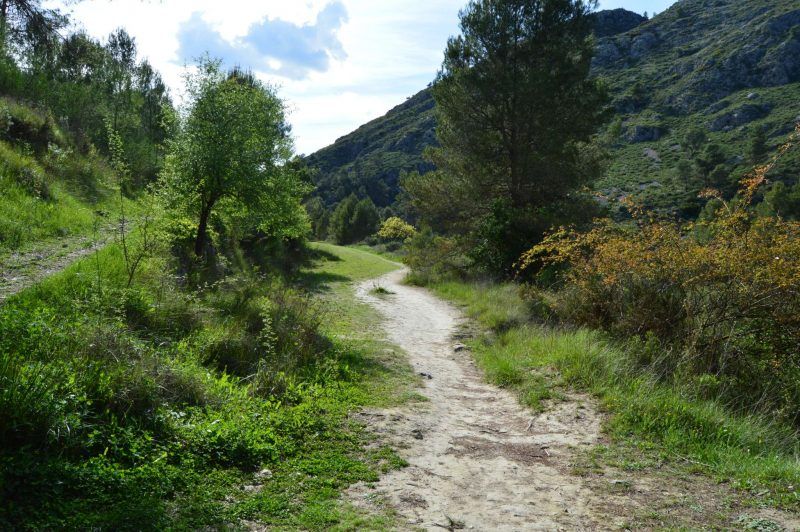 senda del barranco de la encantada