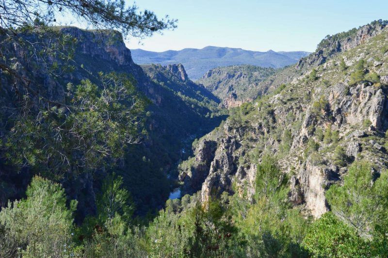 estrecha garganta del barranco de la encantada