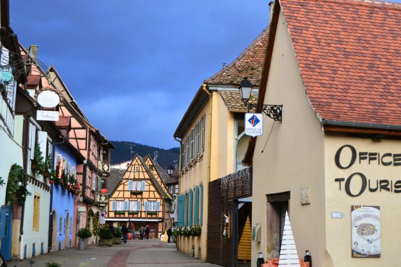 oficina de turismo eguisheim ruta por la alsacia