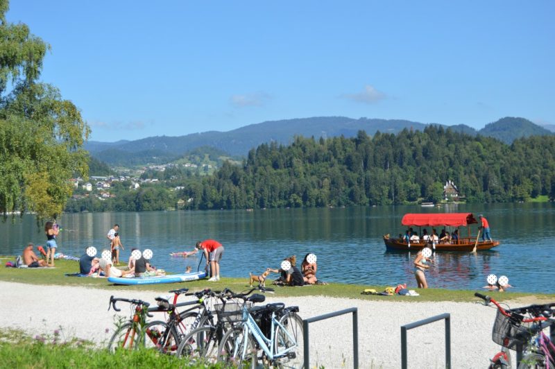 zona de baño del lago bled