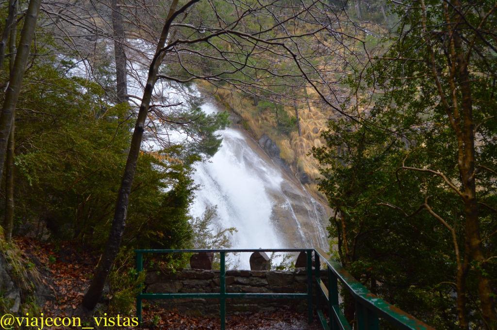 mirador de la senda de las cascadas de la larri
