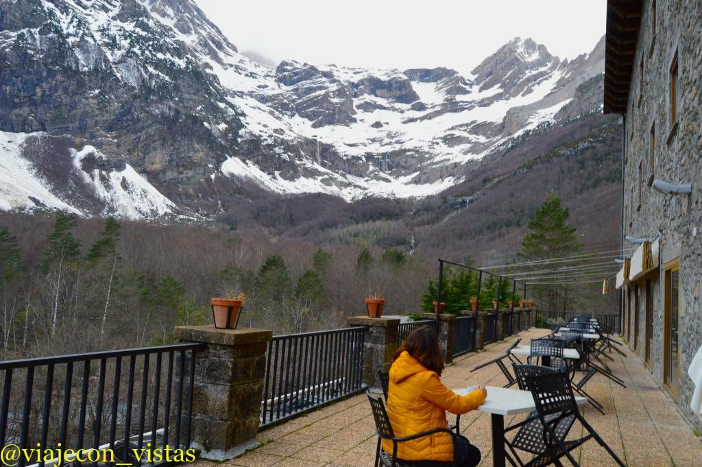 terraza bar parador de bielsa