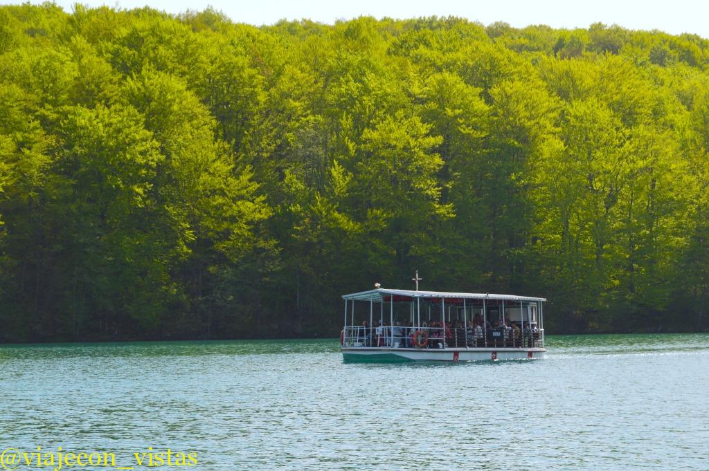 travesía lago kozjak