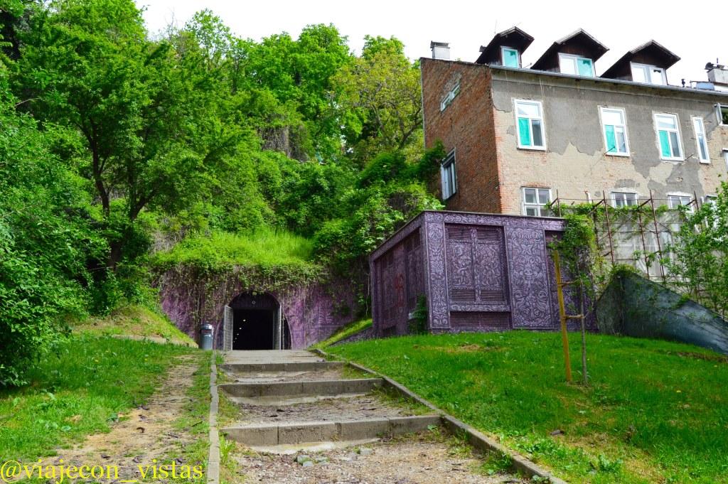 entrada del tunel Grič